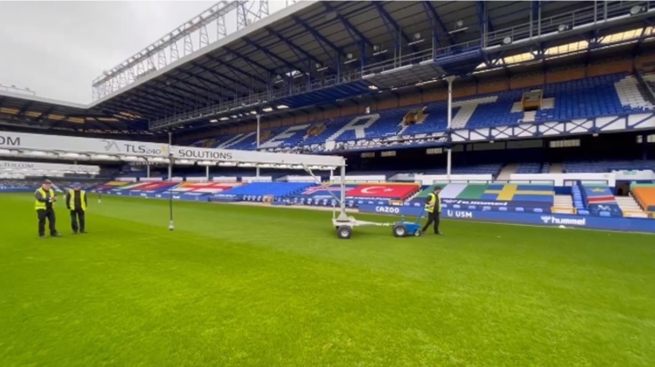Multi Mover UK Delivers First L25T Models to Everton Football Club