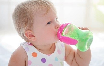 EU Introduces New Safety Standard for Young Children’s Drinking Equipment