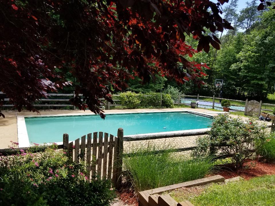 Residential Pool Service LLC Starts New Pool Contracts