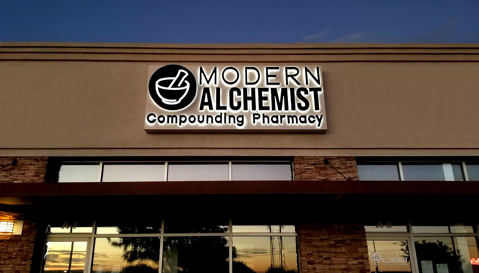 Modern Alchemist opens its first state-of-the-art Compounding Pharmacy in Albuquerque