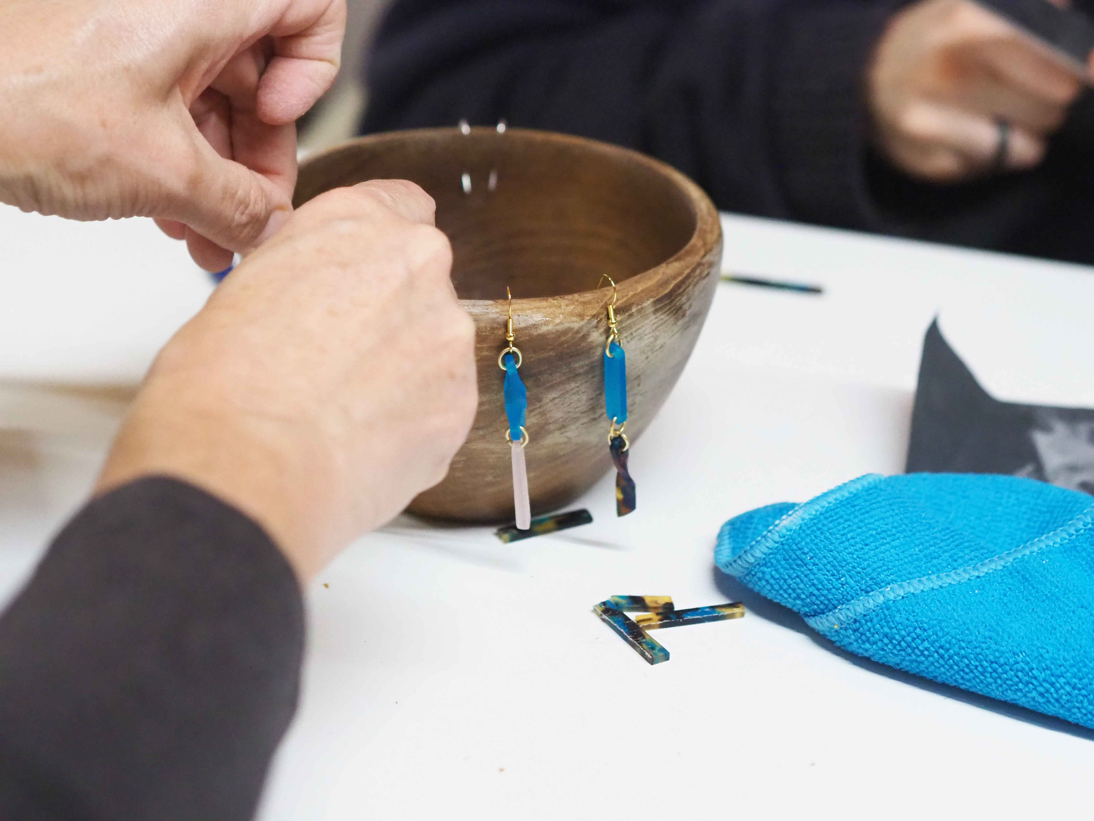Social enterprise Pivot to host Mother’s Day jewellery making workshops to help end homelessness