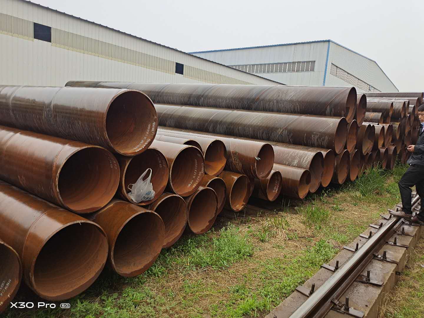 Several Common Skills in Purchasing Spiral Steel Pipes