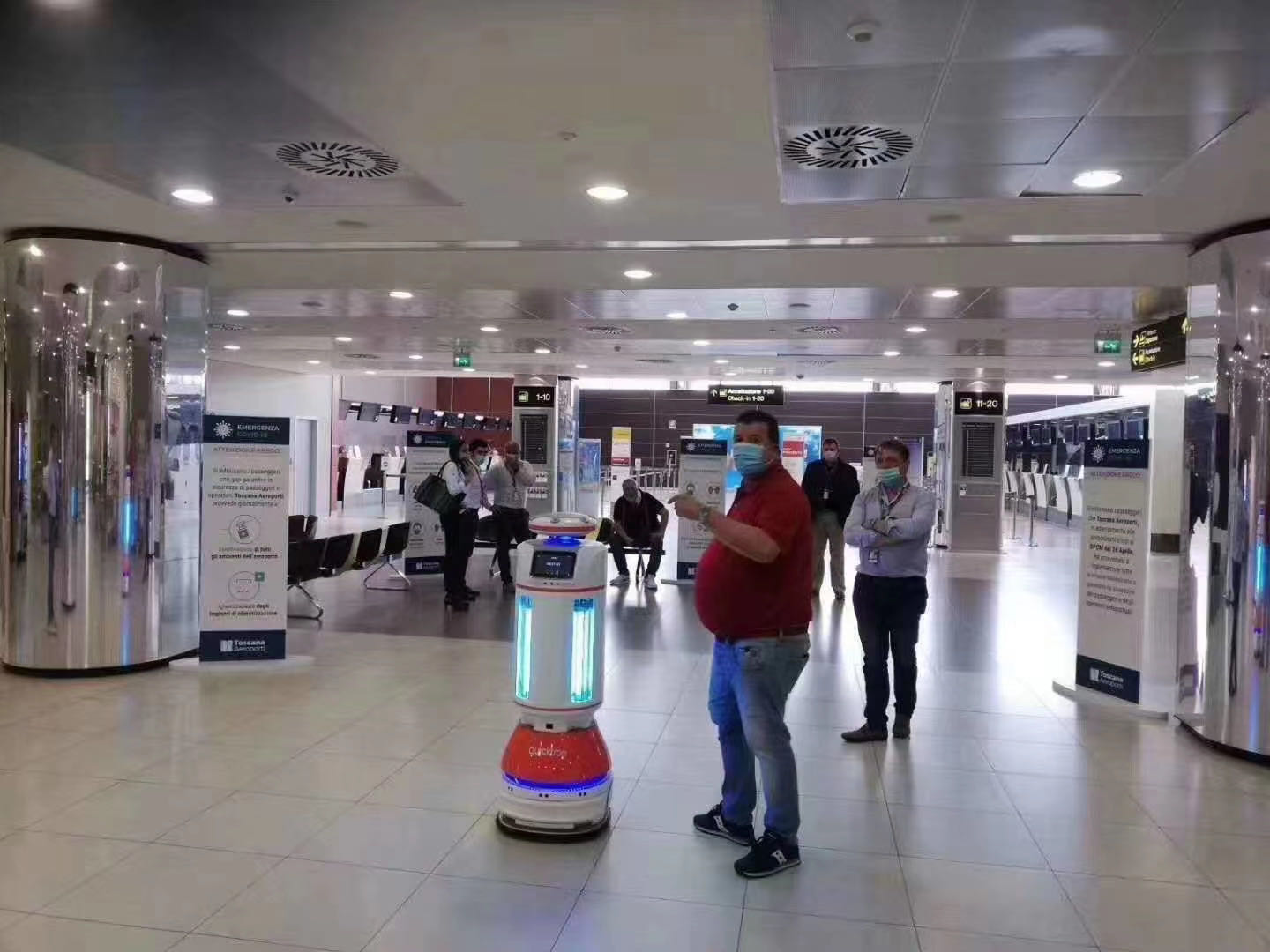 UVC Disinfection Robot in Milan Malpensa Airport
