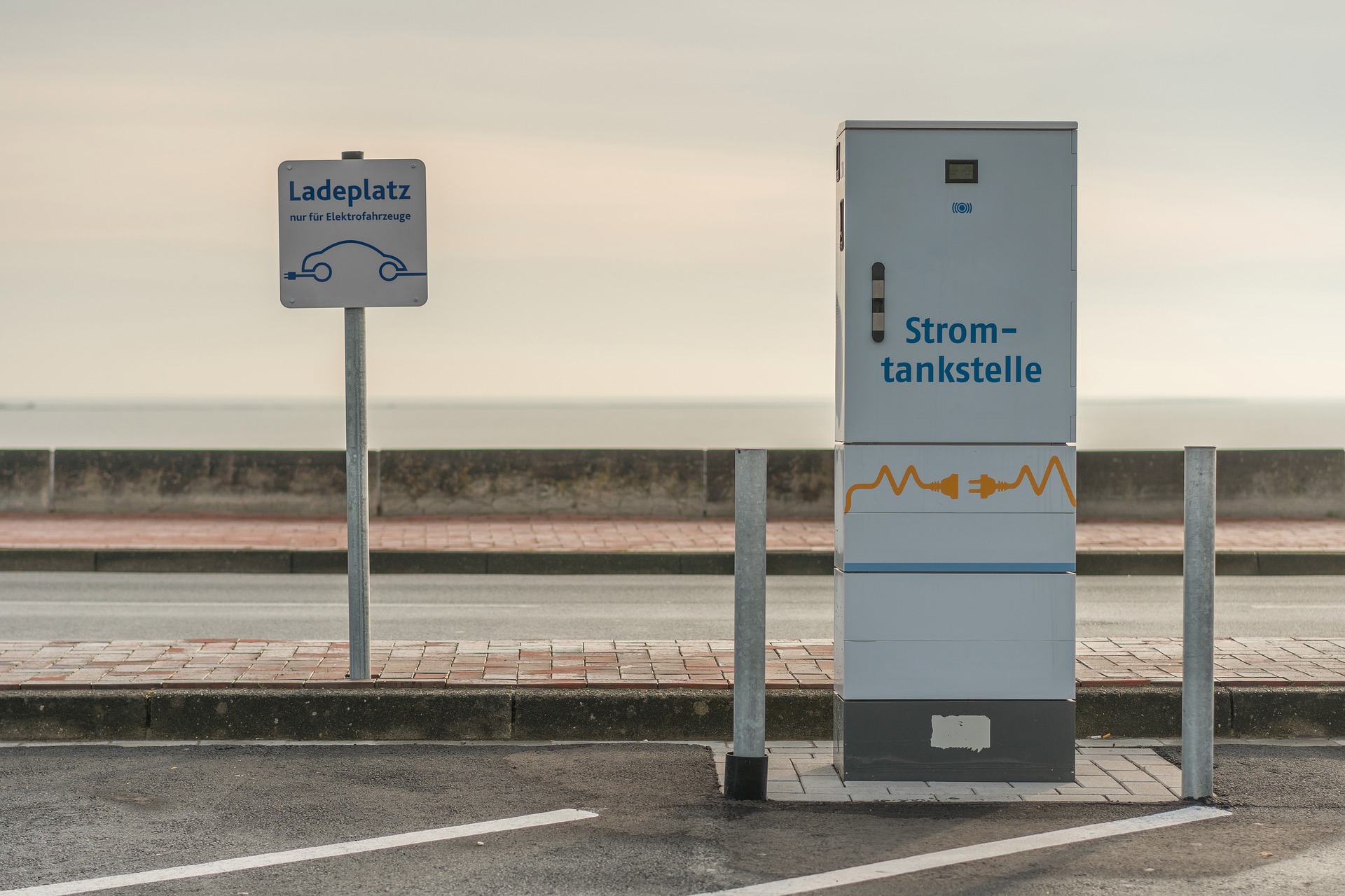Germany is requiring all gas stations provide EV charging: Why they shouldn’t